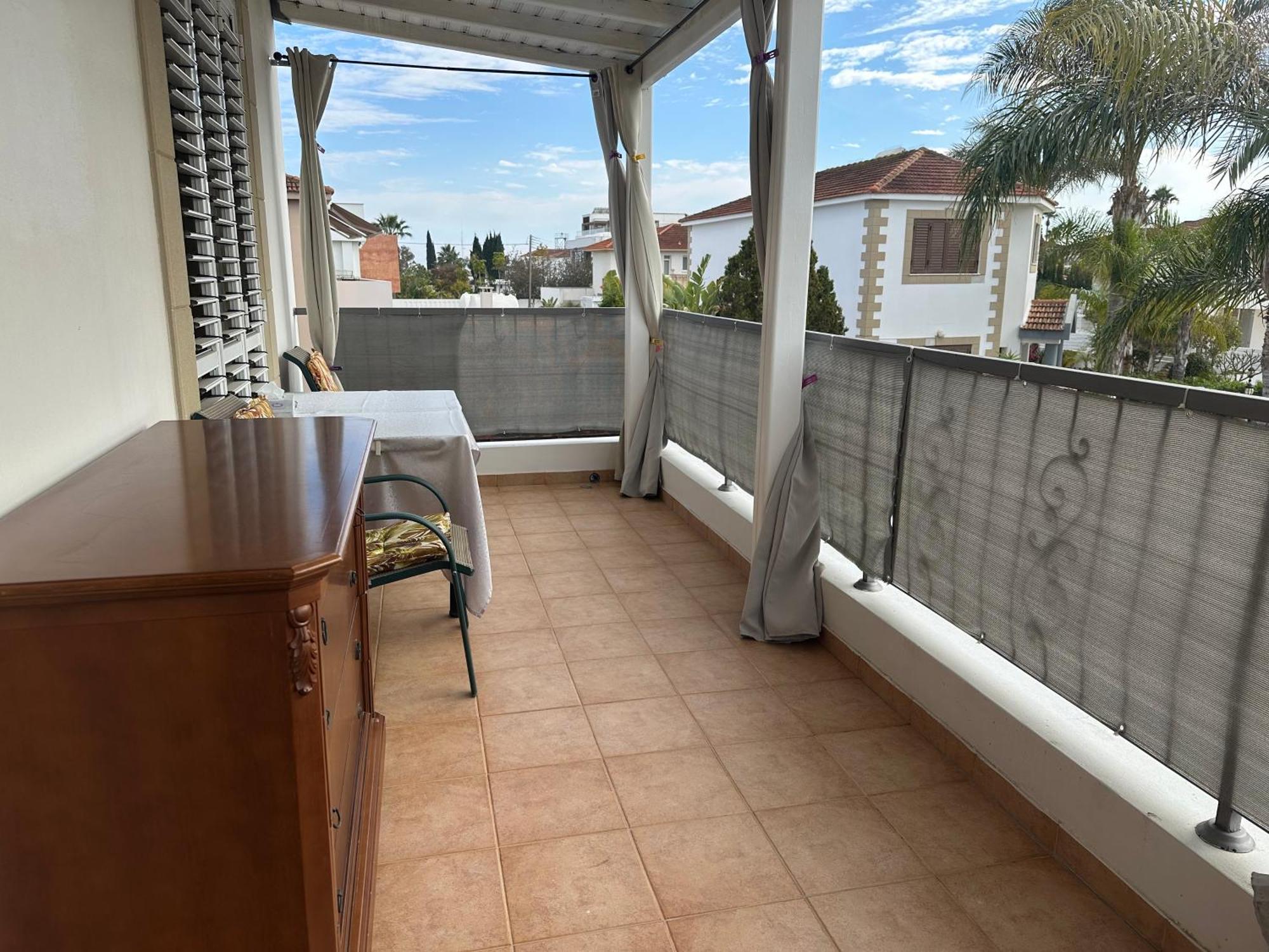 Villa Andy Lárnaca Exterior foto
